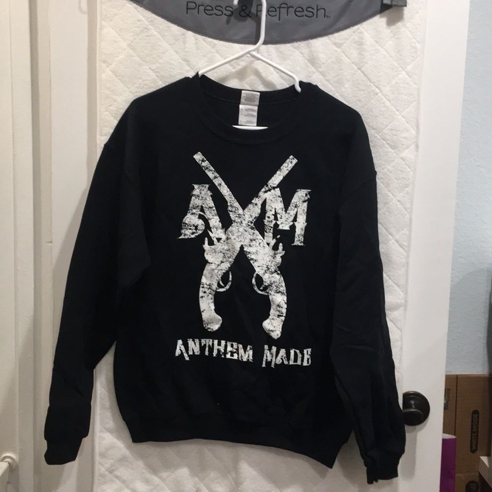 Gildan Men’s Sweater